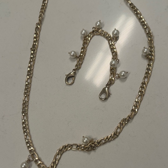 Bandolier Gold & Pearl Crossbody AND Wristlet Straps - Picture 2 of 3